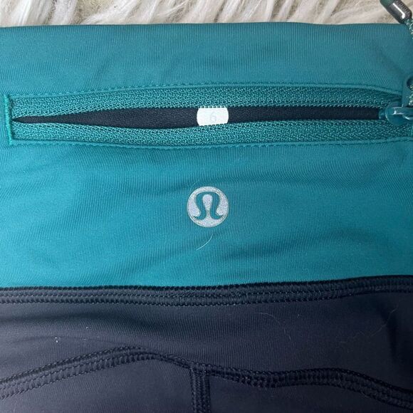 Lululemon Speed Tight IV *Lights Out - Picture 13 of 13
